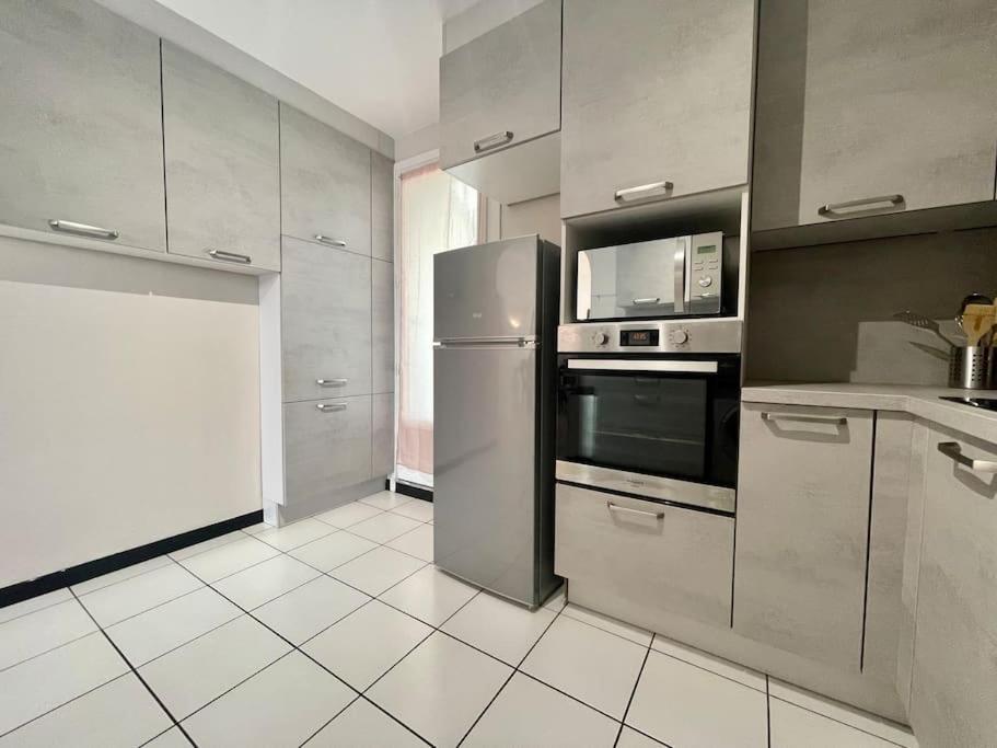 Duplex 70M2 - Vue Cite Medievale - Parking Gratuit Carcassonne Exterior foto